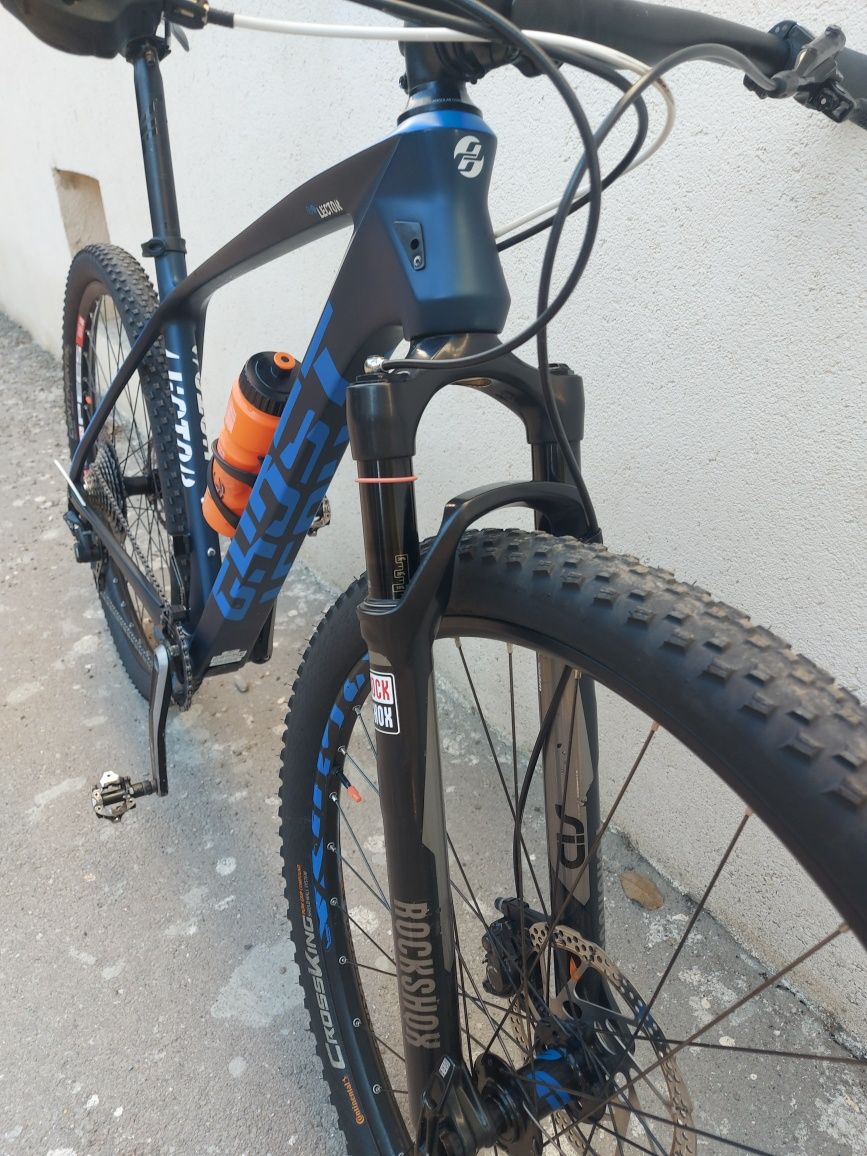 Mtb 29 carbon Ghost Lector (bicicleta 29, 1x11, M,deore xt)