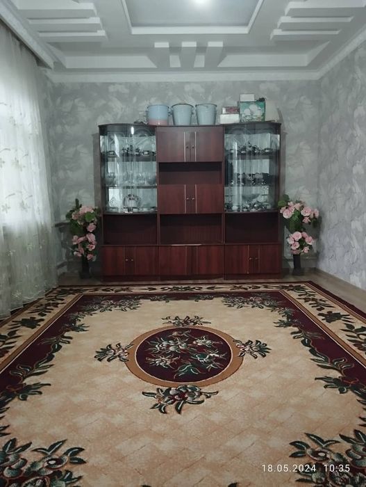 Прадаётся дом  политодел  хван ман гым  6хонали 6 сотих