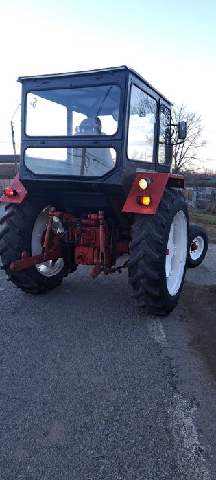 Tractor      u.    650