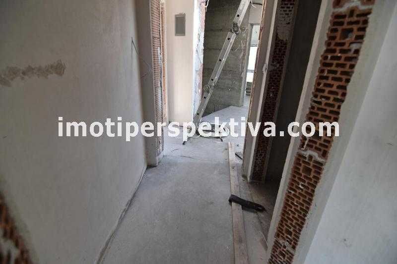 Продава се Двустаен апартамент в Пловдив, Кършияка - 60 кв.м за 1600 €/кв.м - Снимка #3