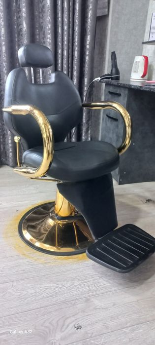 Салон кресло 250 доллар почти янги.тел килинг келишамиз.фаргонада