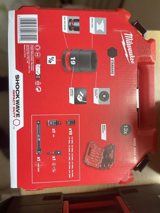 Гайковерт Milwaukke комплект