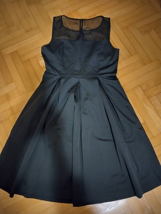 Черна официална рокля