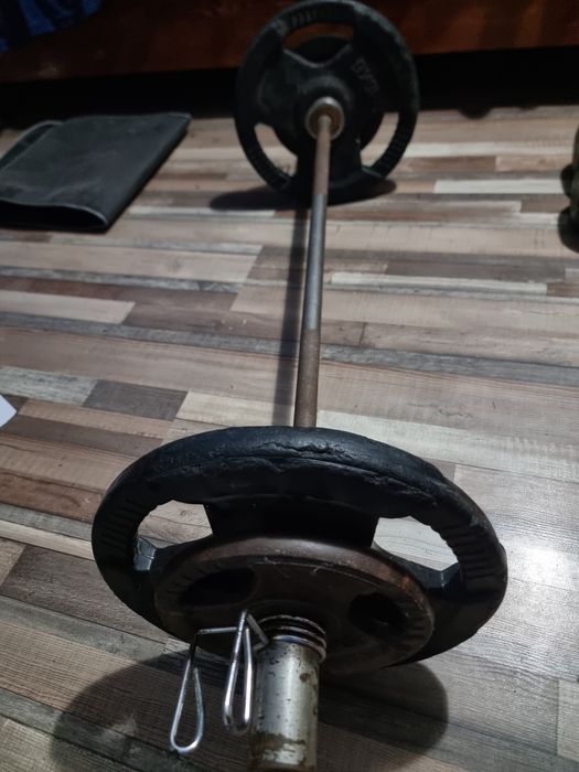 Gantere, haltere si echipamente de sala la preturi foarte bune!