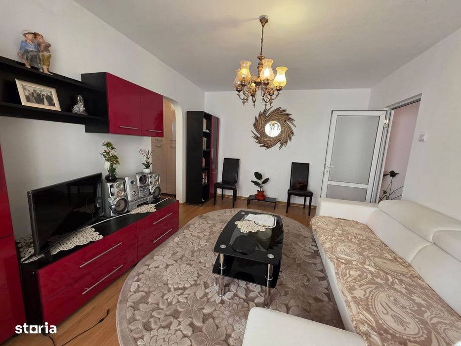 2 camere, Smirodava, zona MedClass, etaj intermediar, mobilat