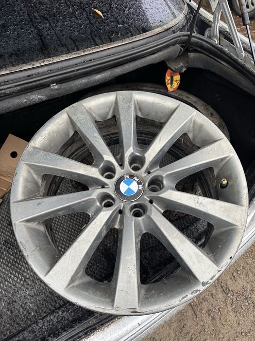 Продаю диски на бмв 4 пары черного цвета