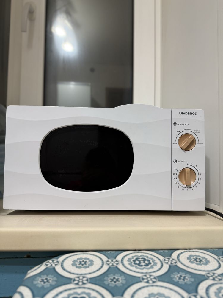 Продам Микроволновую печь