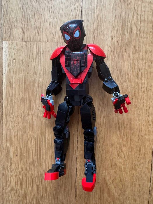 LEGO фигурки Venom и Spider-Man (4 броя)