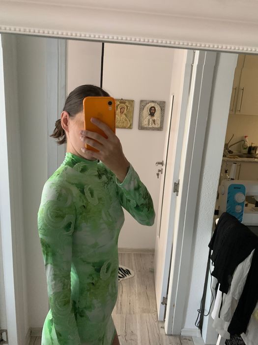 Rochiță nouă Prettylittlething