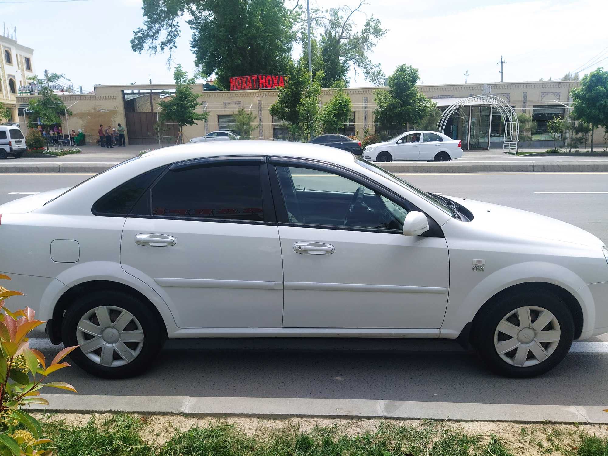 Lacetti 1.8, SOTILADI, holati zo'r.