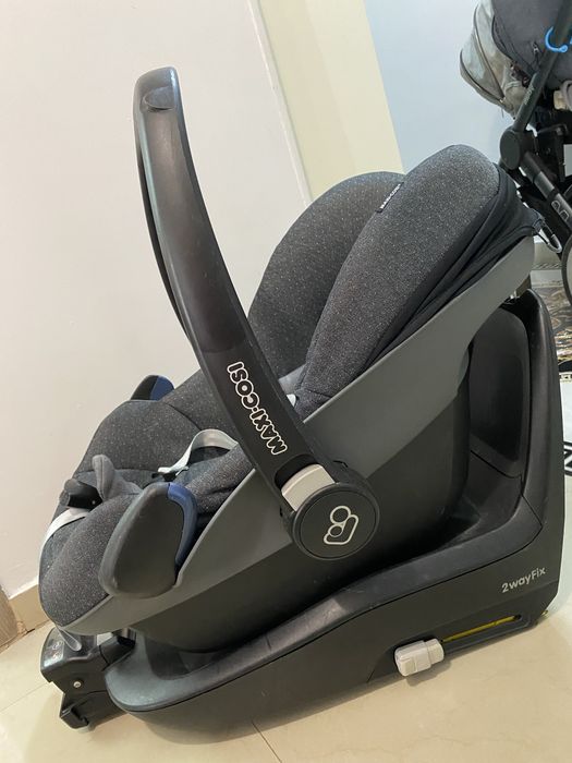 Vand scoica Maxi Cosi +. Sistem Isofix