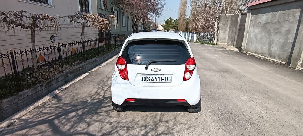 Oq spark sotiladi 2012