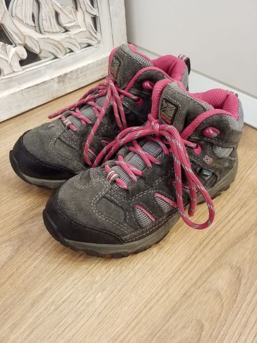 Ghete/ botine, marime 30,5. Piele naturala. Noi.