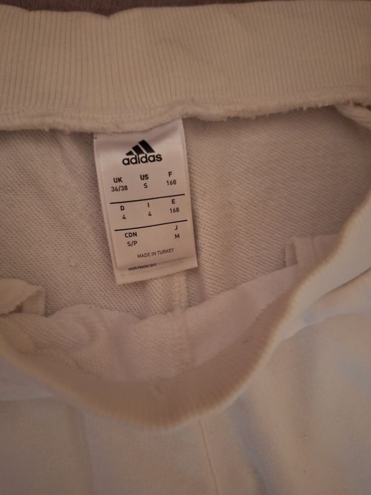 Pantaloni adidas noi