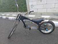 Bicicata cu motor