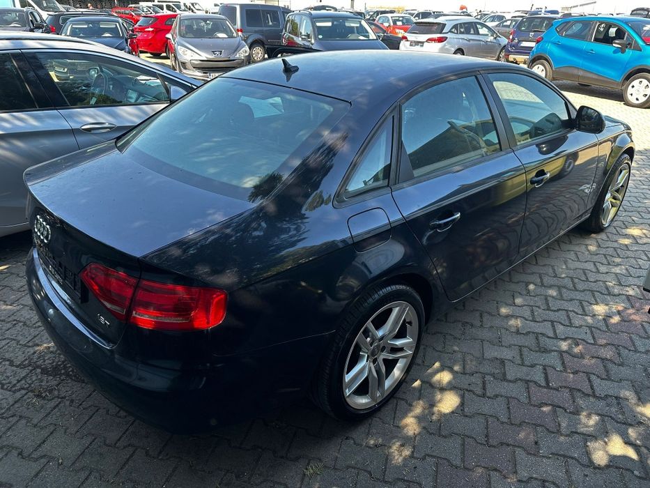 2008 Audi A4 B8 - 1.8TSI Automat - Clima * Senzori * Nav