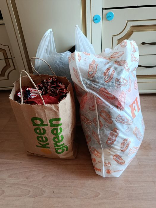 Отдам даром вещи