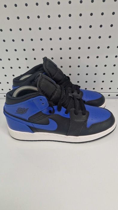 Оригинални мъжки маратонки- Nike Jordan 1 Mid