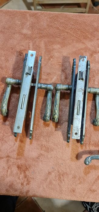 Vand silduri cu manere din bronz si manere pentru ferestre