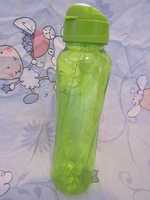 Пластмасово шише за вода