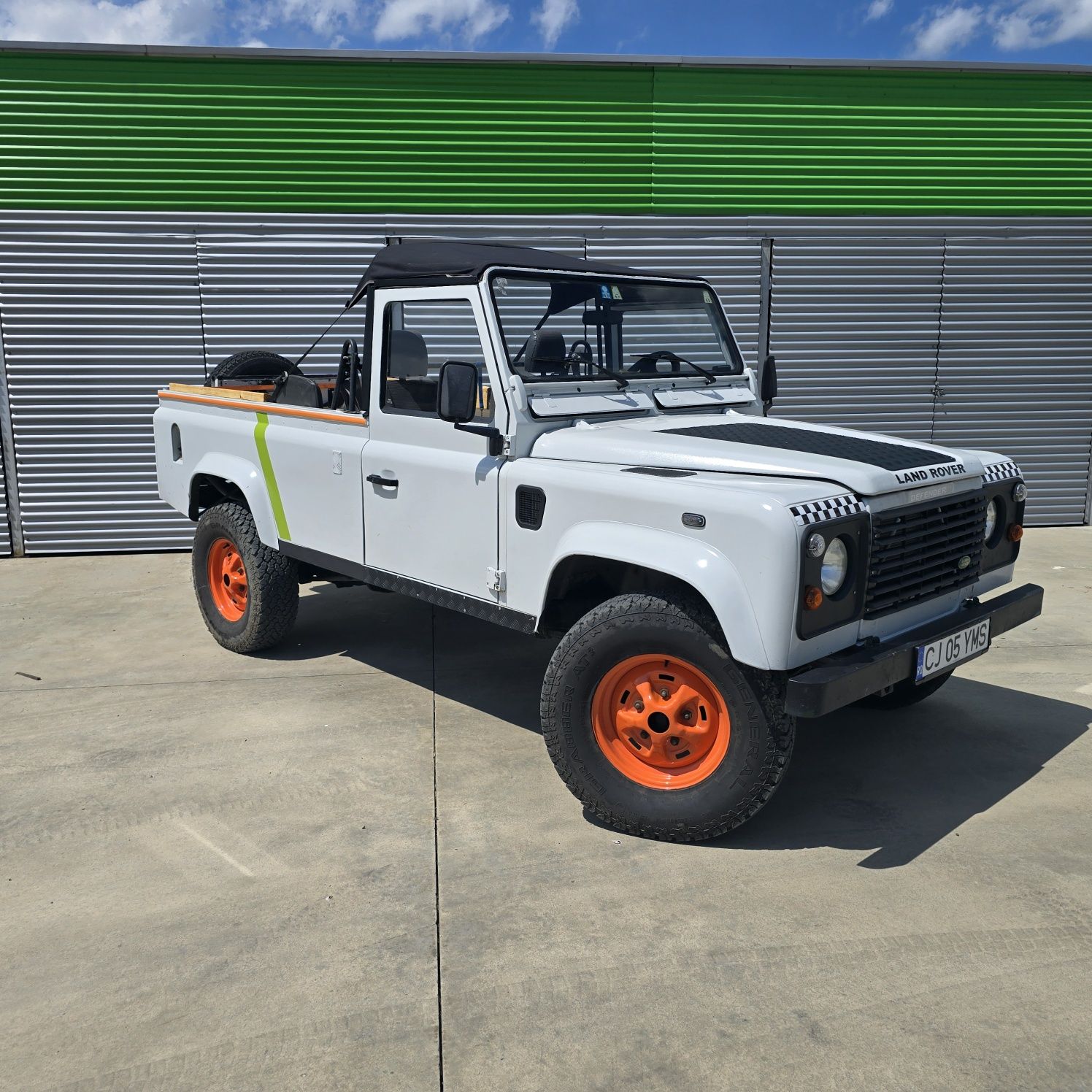 Vand Land Rover Defender 110,factură,variante,barca,auto, tractor,duba