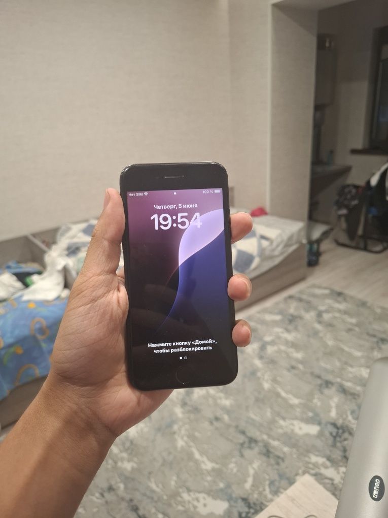 Iphone SE 2nd gen 64gb