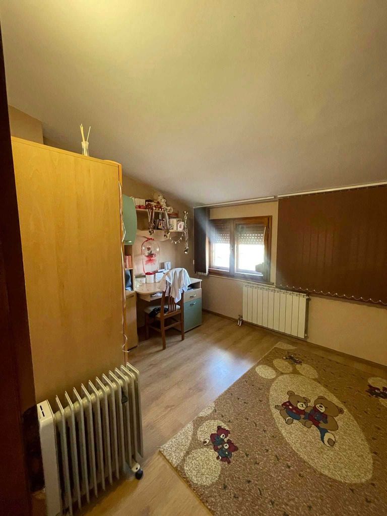 Продава се Мезонет в Стара Загора, Център - 124 кв.м за 1242 €/кв.м - Снимка #3