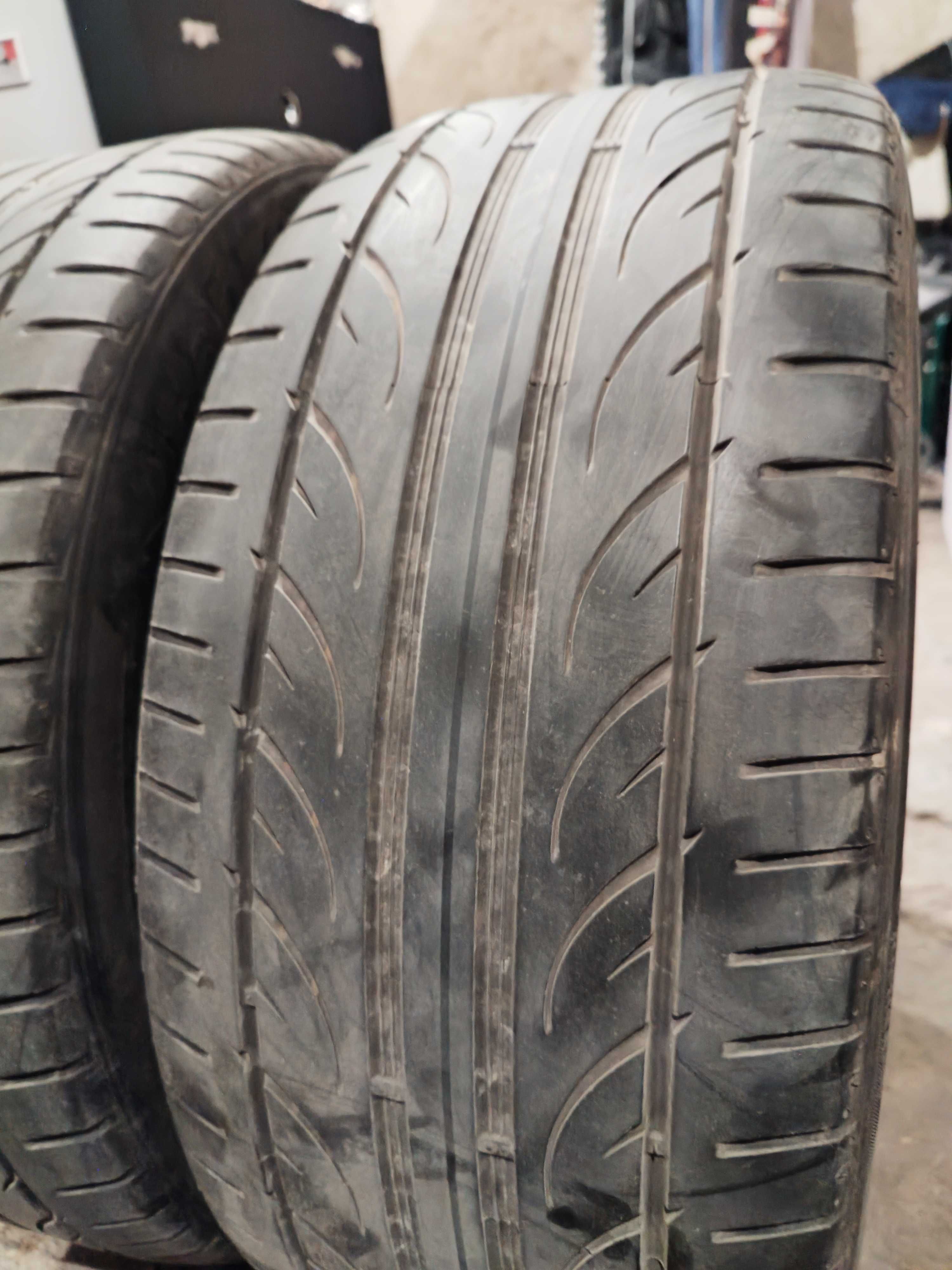 Гуми 235/45 R18 HANKOOK Ventus V12