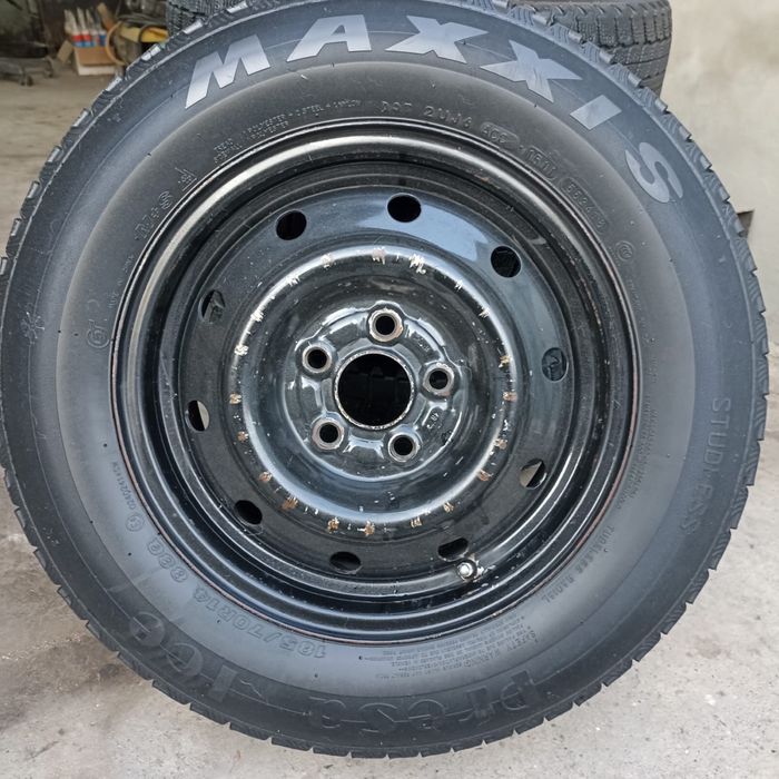 Шины зимние 185/70/14