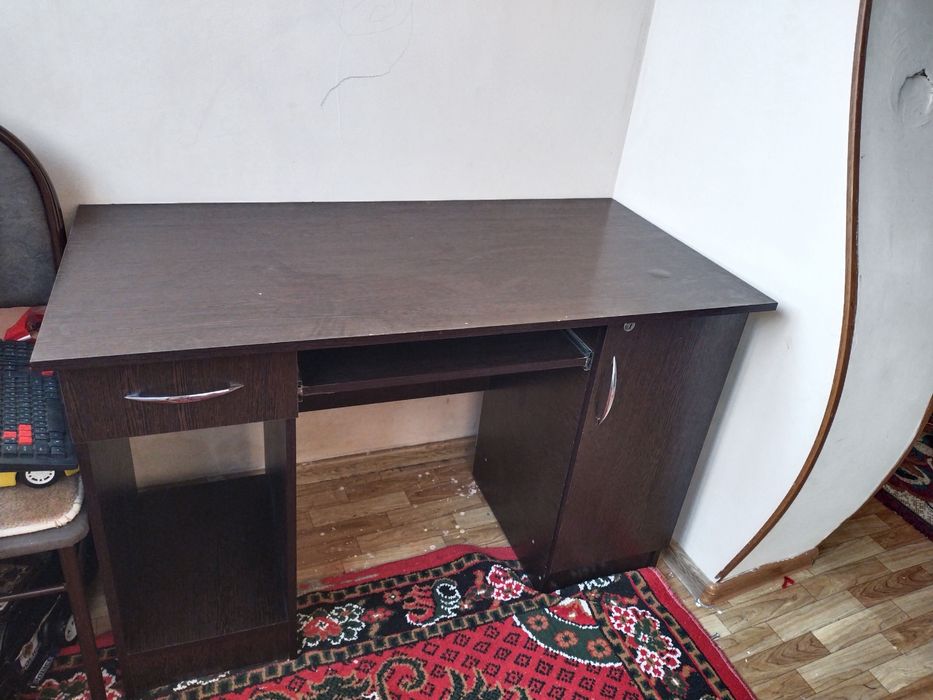 Kompyuter parta sotiladi