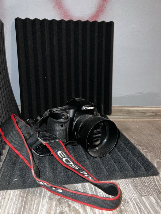 Canon 70D + Obiectiv Canon 50mm – set perfect pentru foto & video!