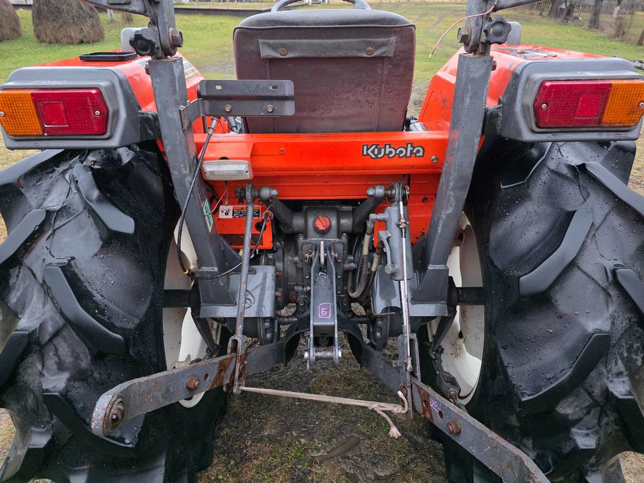 Vând tractor joponez kubota GL337 4x4 Yanmar