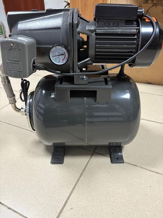 Продам насос давление