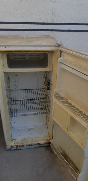 Xolodilnik ishlidi xolati o'rta