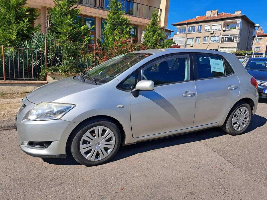 Toyota Auris 1.4 i 16V VVT-i