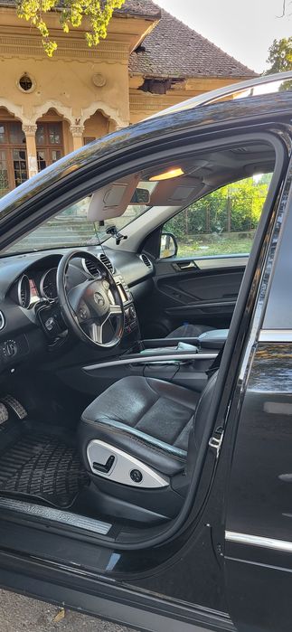 Mercedes Benz ML 350