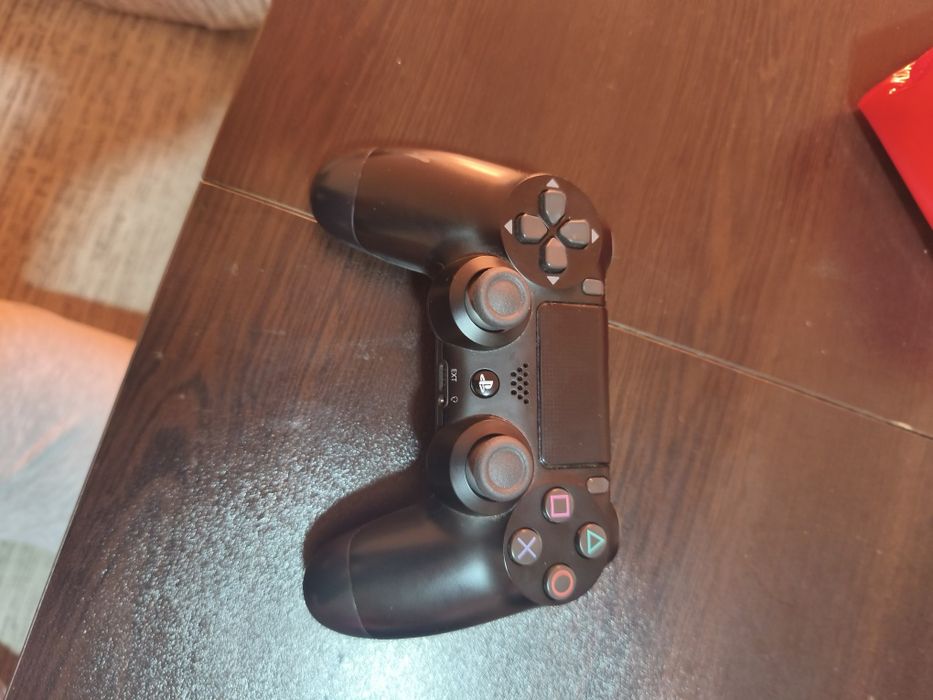 Джойстик за ps4(PlayStation 4)