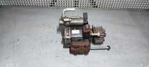 Pompa inalte volkswagen vw passat b6 CAY 1.6 tdi 105 cp cod 03L130755E