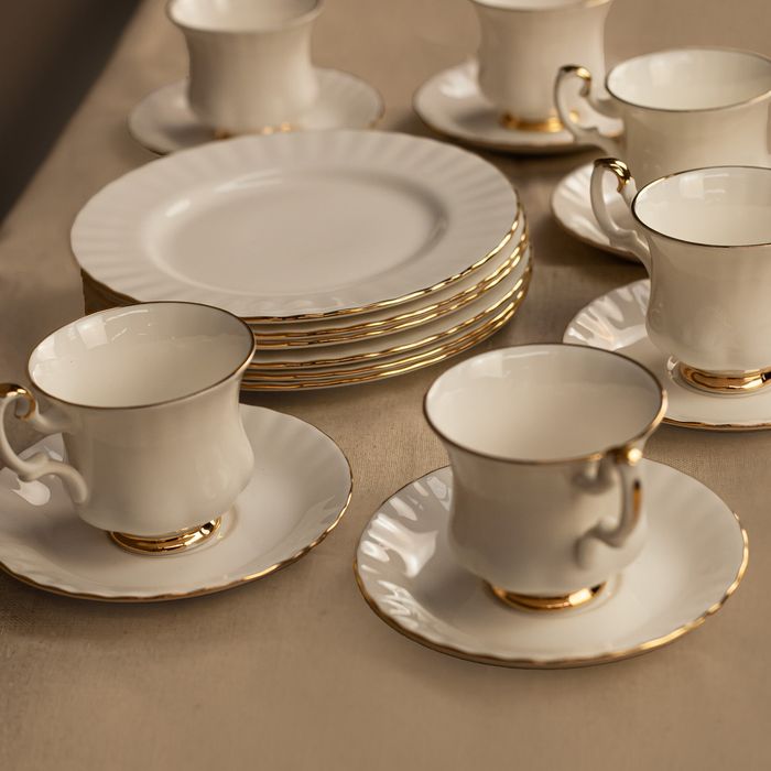 ROYAL ALBERT, серия Val D'or