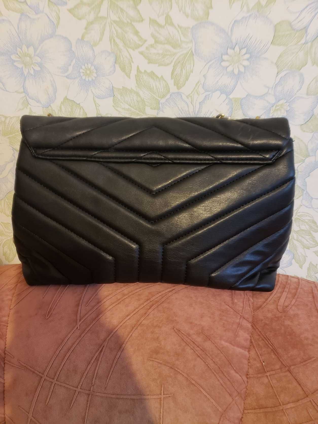 Черна елегантна чанта