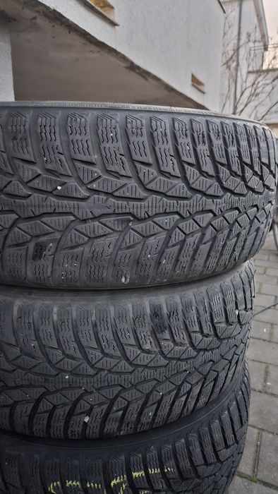 Donez 4 cauciucuri de iarna 215/55/R17