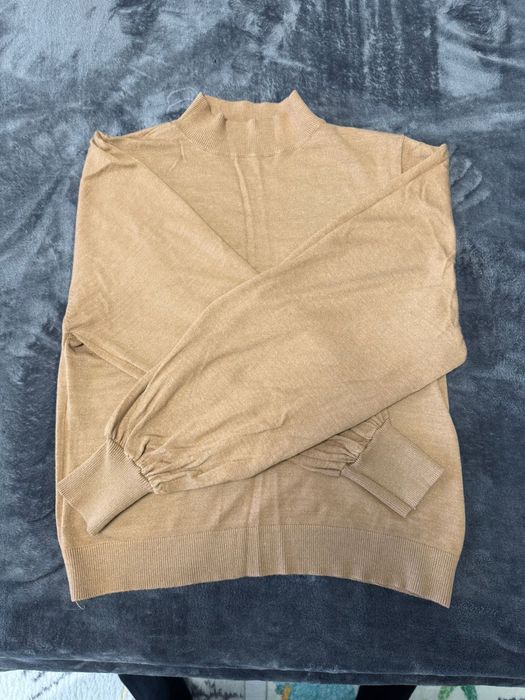 Lot pulovere  dama impecabile