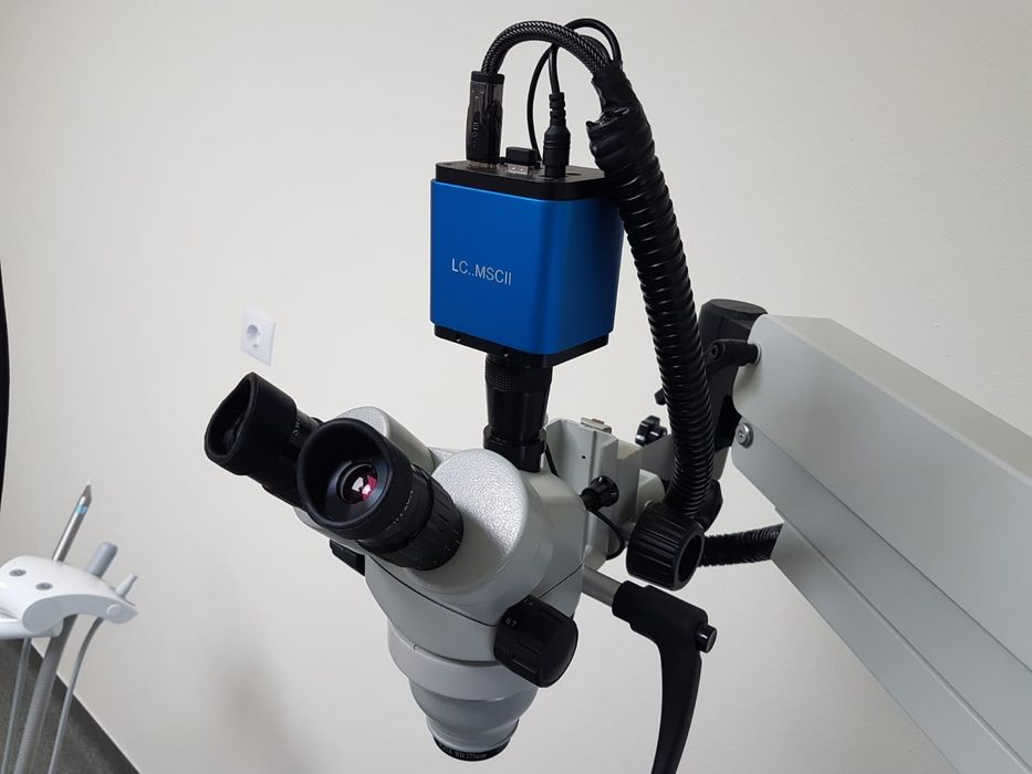 Microscop stomatologic/ dentar/ endodontic