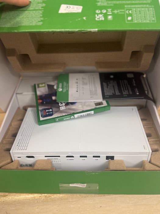 X Box 512 GB model SSD