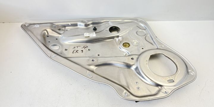 Macara geam spate stanga electrica A2125407605 Mercedes-Benz E-Class