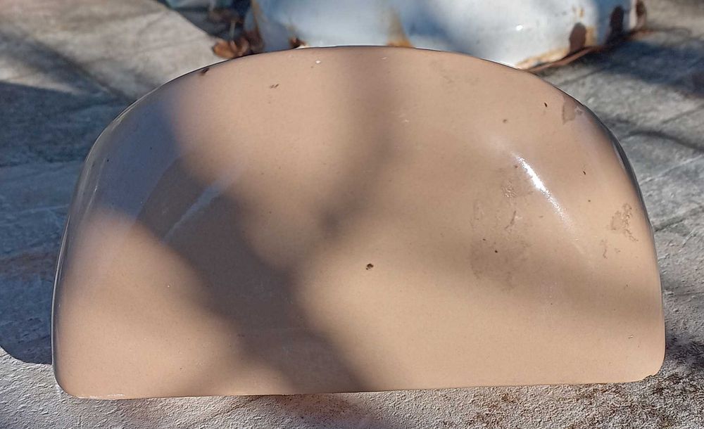 Стара фаянсова сапунерка