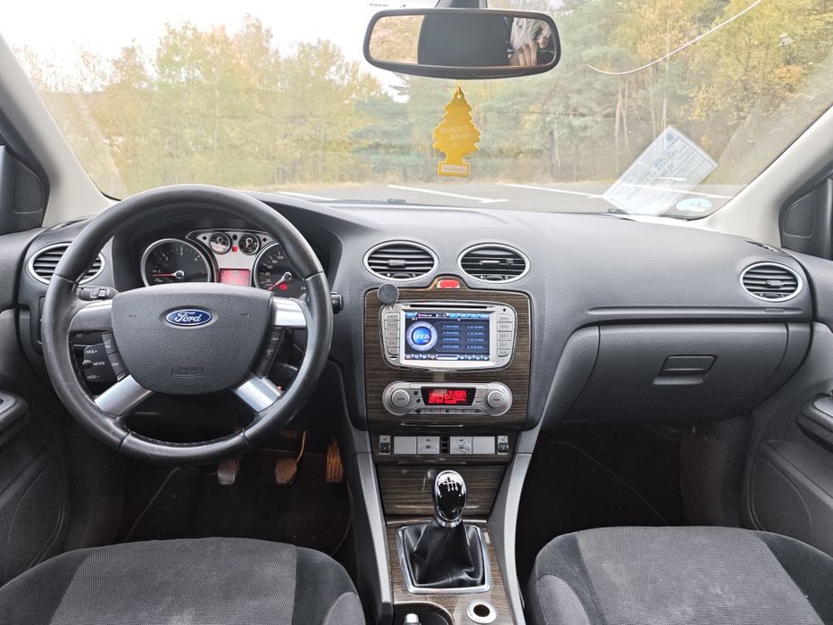 Ford Focus 2 Mk2- Face Lift TITANIUM GHIA