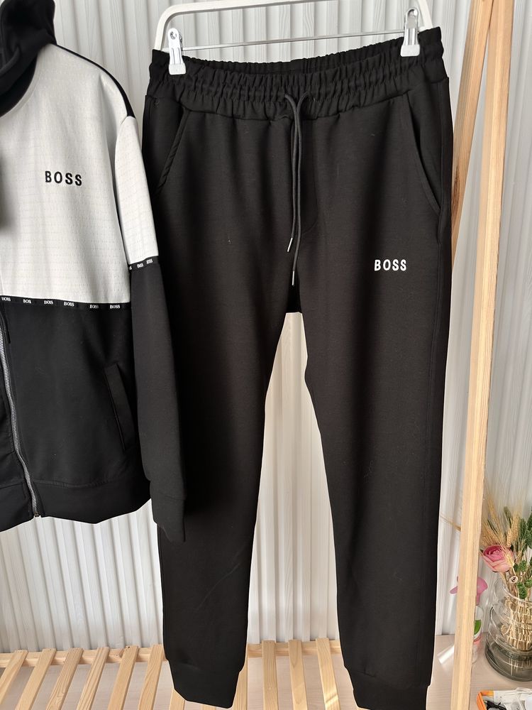 ПРОМО ! Продавам мъжки екипи на BOSS