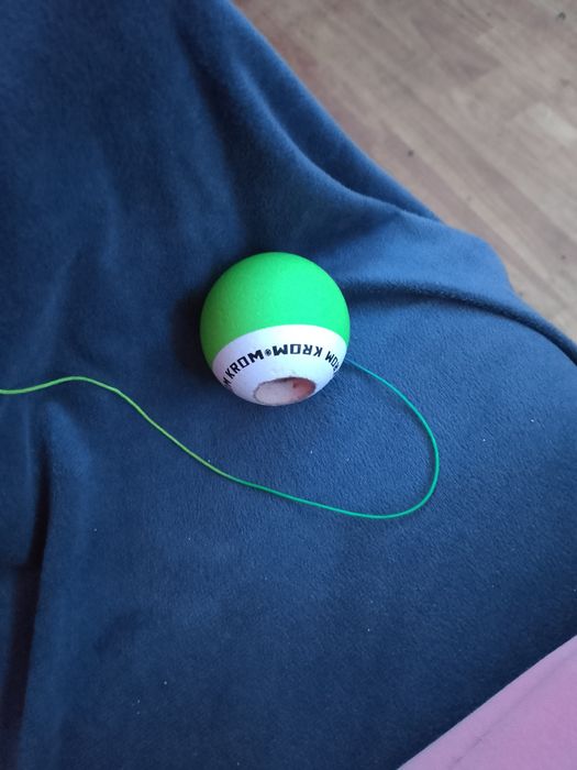 Kendama sweets brokhen shape