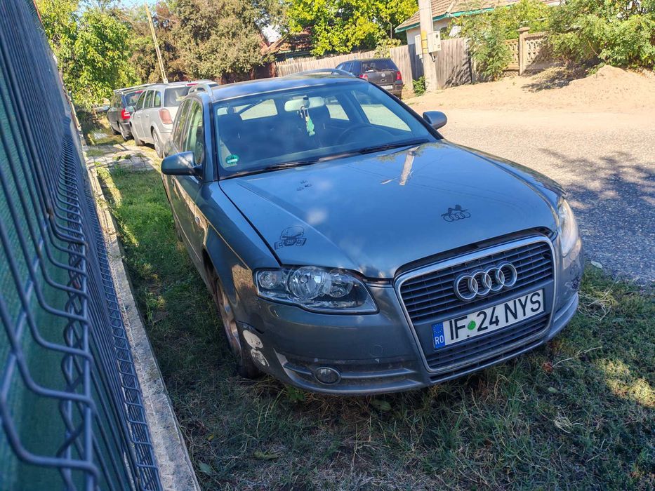 Audi A4 cutie defecta